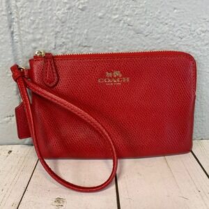 Coach Red Cross Grain Leather Corner Zip Wristlet Gold Hardware Logo Bag